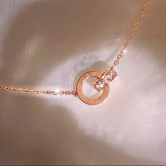 Jewelry - 18K Gold Plated Roman Numeral Clock Circles Rose Gold Necklace